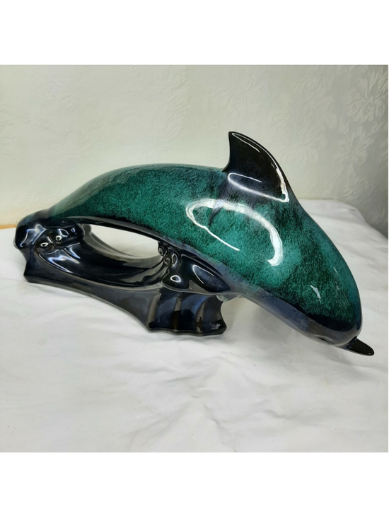 Blue Mountain Pottery Other - VINTAGE BLUE MOUNTAIN POTTERY LARGE DOLPHIN Green & Black GLAZE FIGURINE 13"